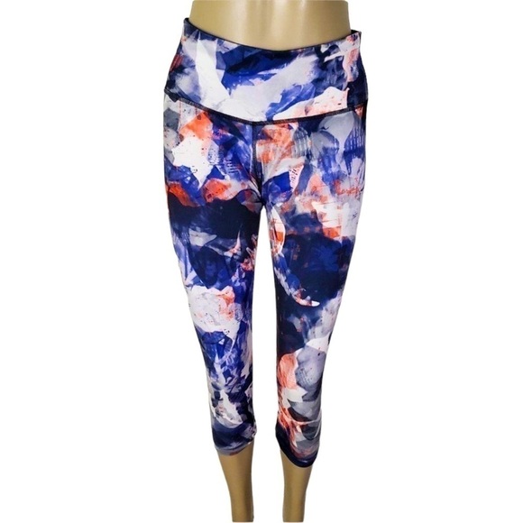 Adidas Climate Cropped Leggings Size Small - Picture 1 of 8